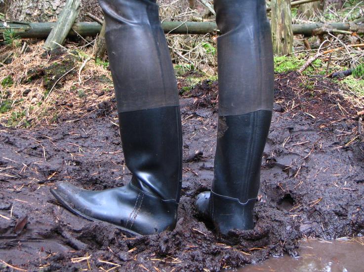 Re: rubber ridingboots/rubber pants 10421-re--rubber-ridingboots-rubber-pants.jpg