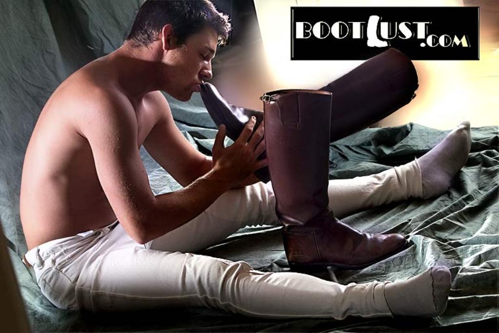 Re: Men in tall boots 10727-re--men-in-tall-boots.jpg