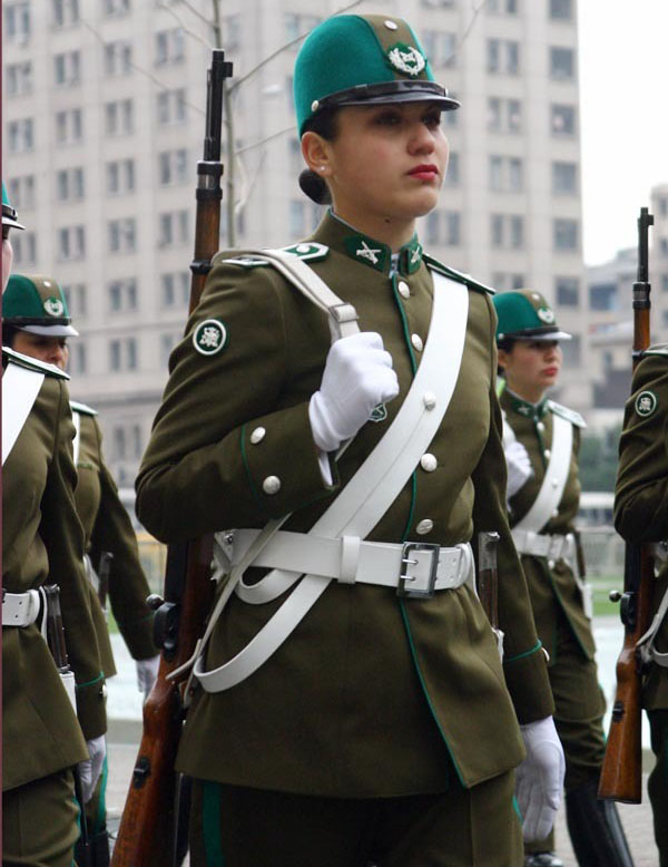 Re: policewomen chile 11229-re--policewomen-chile.jpg