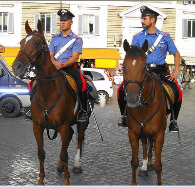 Re: Men in tall boots. Carabinieri 11296-re--men-in-tall-boots--carabinieri.jpg