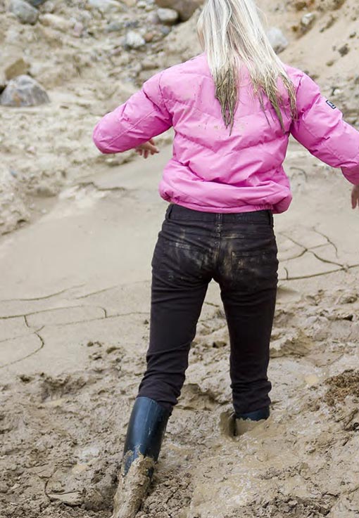 a walk in the mud 11337-a-walk-in-the-mud.jpg