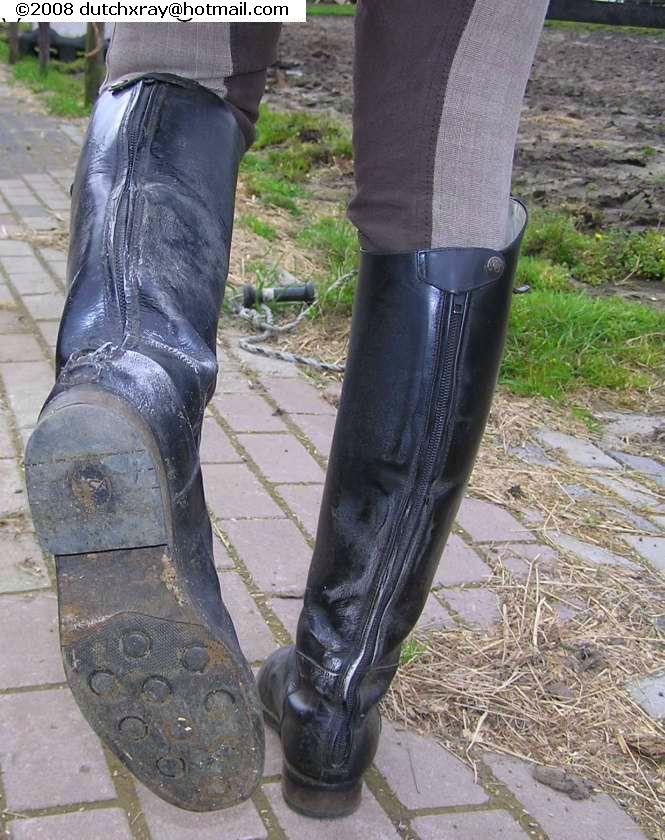 Re: what make of boots are these ? 11506-re--what-make-of-boots-are-these--.jpg