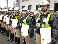 Re: traffic police women peru 11730-re--traffic-police-women-peru.jpg