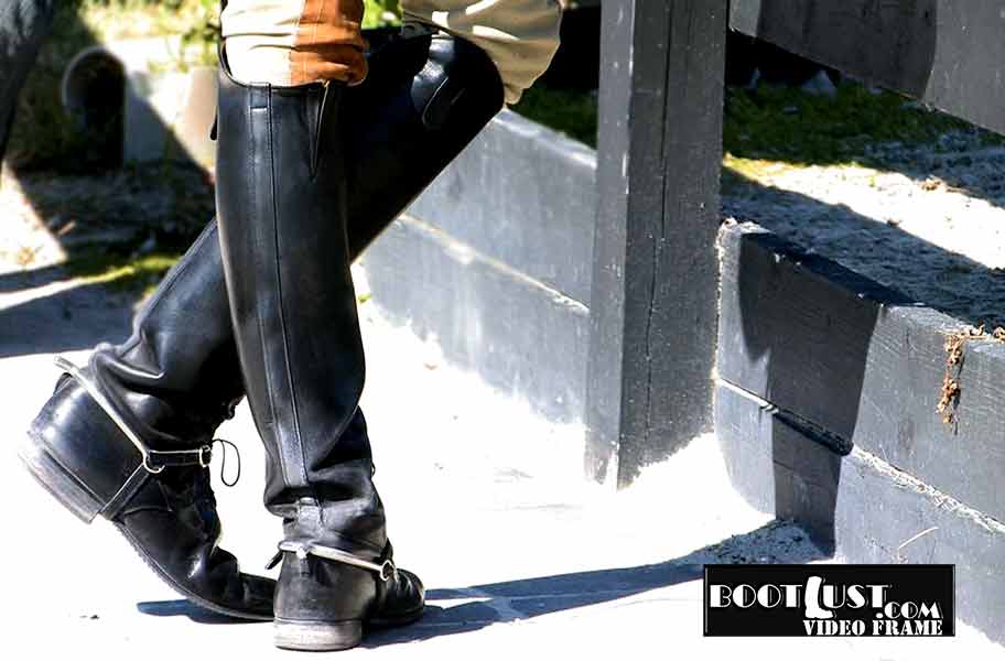 Re: Men in tall boots 12754-re--men-in-tall-boots.jpg