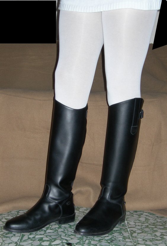 are these ridingboots ? 12810-are-these-ridingboots--.jpg