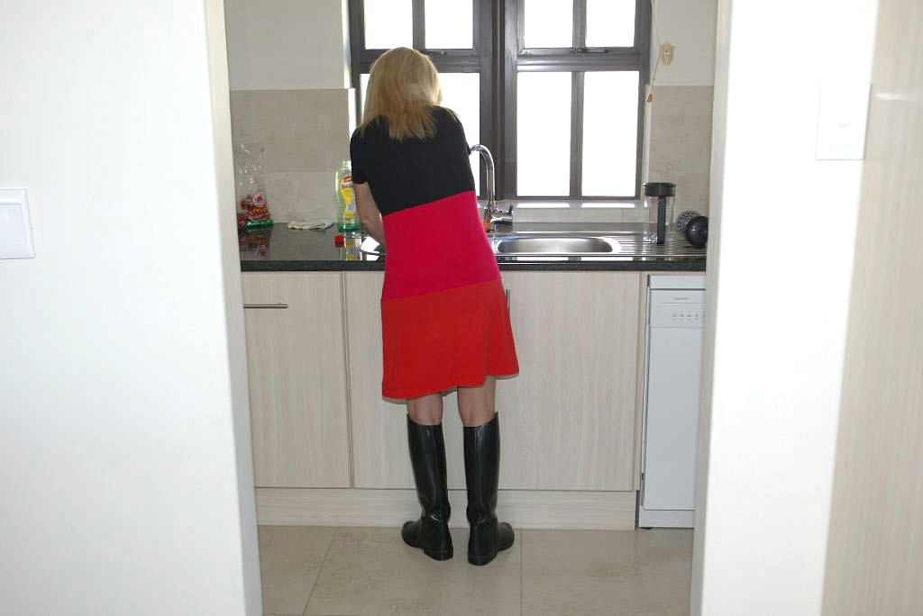 in the kitchen 13833-in-the-kitchen.jpg