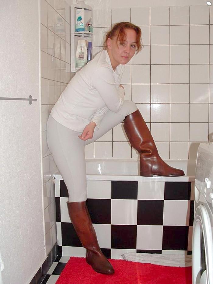 brown rubber ridingboots, Mmmmmmmmm 14427-brown-rubber-ridingboots--mmmmmmmmm.jpg