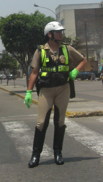 more peru policewomen 14456-more-peru-policewomen.jpg