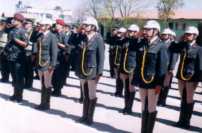 Re: more peru policewomen 14519-re--more-peru-policewomen.jpg