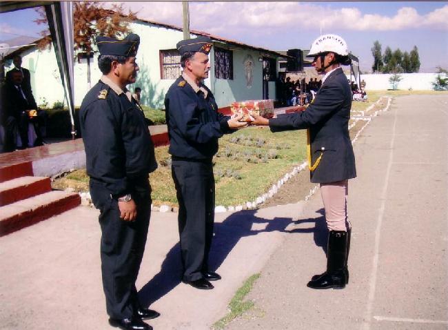 Re: more peru policewomen 14521-re--more-peru-policewomen.jpg