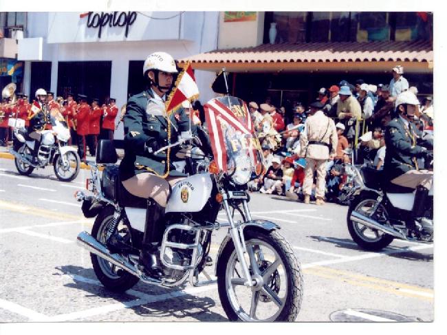 Re: more peru policewomen 14539-re--more-peru-policewomen.jpg