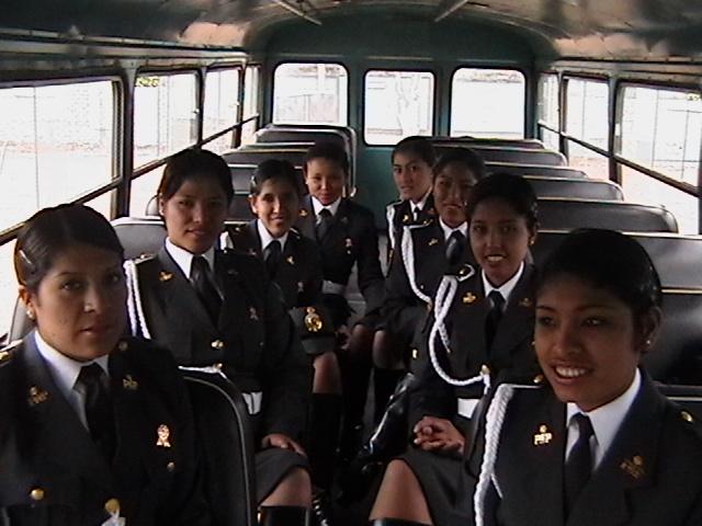 Re: more peru policewomen 14541-re--more-peru-policewomen.jpg