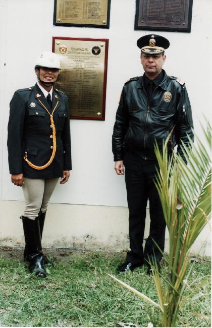 Re: more peru policewomen 14643-re--more-peru-policewomen.jpg