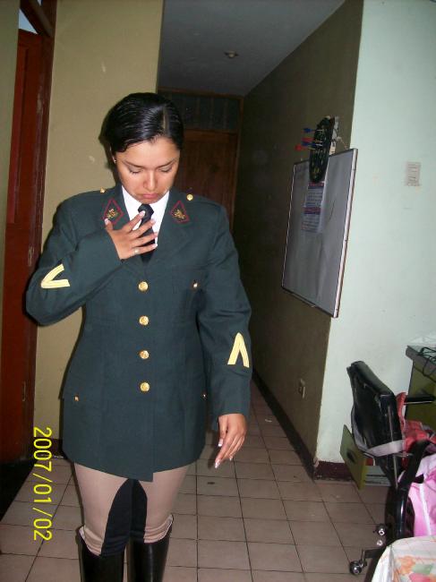 Re: more peru policewomen 15807-re--more-peru-policewomen.jpg