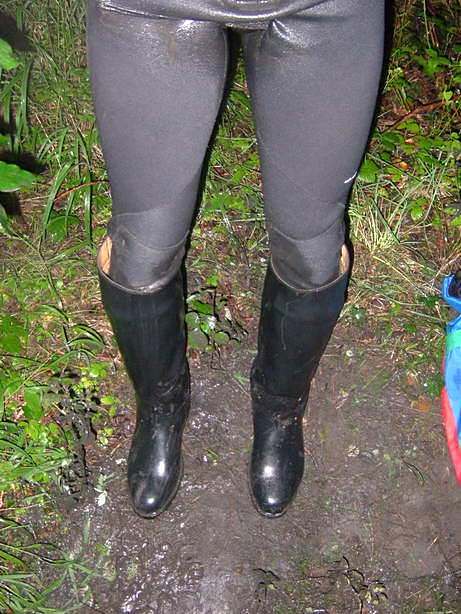 Re: wet boots 15910-re--wet-boots.jpg