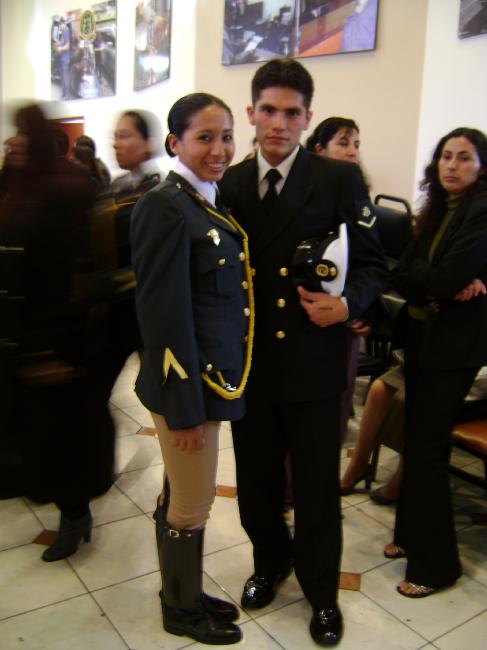 Re: more peru policewomen 16098-re--more-peru-policewomen.jpg