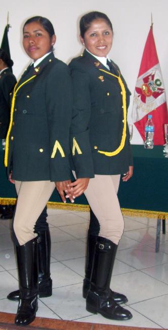 Re: more peru policewomen 16576-re--more-peru-policewomen.jpg