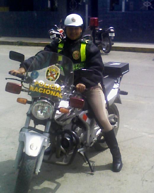 Re: more peru policewomen 16580-re--more-peru-policewomen.jpg