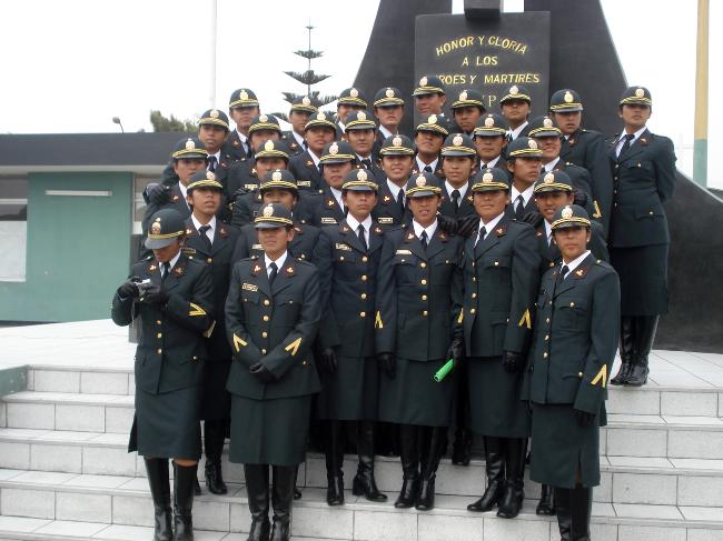 Re: more peru policewomen 16807-re--more-peru-policewomen.jpg