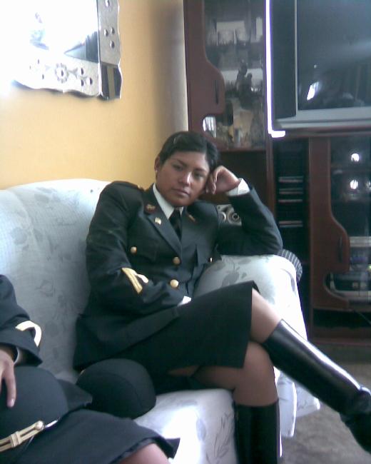 Re: more peru policewomen 16826-re--more-peru-policewomen.jpg