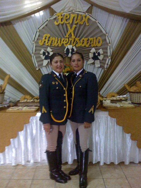 Re: more peru policewomen 17039-re--more-peru-policewomen.jpg