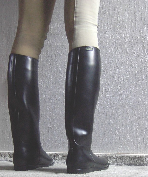 non shitty ridingboots 17107-non-shitty-ridingboots.jpg