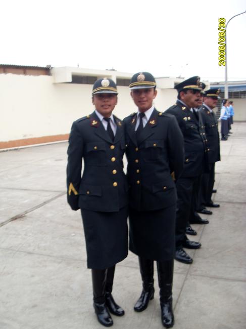 Re: more peru policewomen 17333-re--more-peru-policewomen.jpg