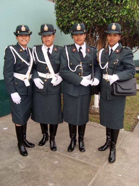 Re: more peru policewomen 17345-re--more-peru-policewomen.jpg