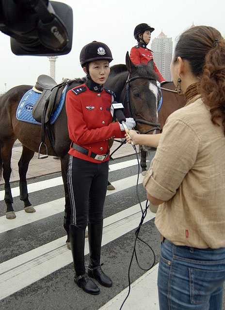 chinese mounties 17403-chinese-mounties.jpg