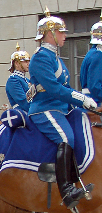Re: stockholm guards 17614-re--stockholm-guards.jpg