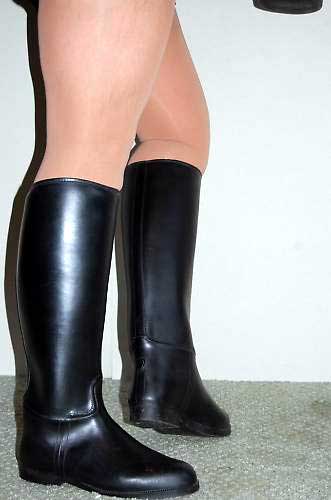 Rubber Boots 17825-rubber-boots.jpg