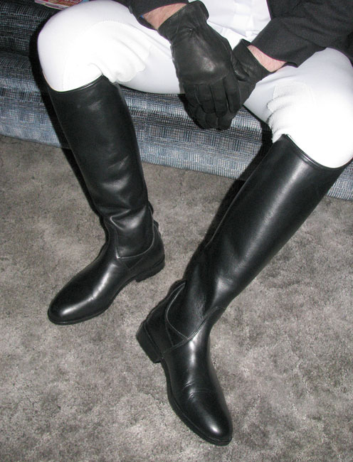 New Boots 18039-new-boots.jpg