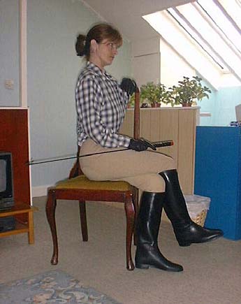 do you like her posture 1814-do-you-like-her-posture.jpg