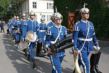 Re: holding thier boots 1883-re--holding-thier-boots.jpg