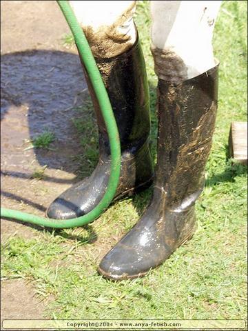 soaking wet jods & boots 1927-soaking-wet-jods---boots.jpg