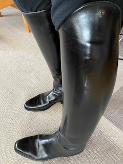 Re: Long Black Patent Leather Riding Boots. 24129-re--long-black-patent-leather-riding-boots-.jpg