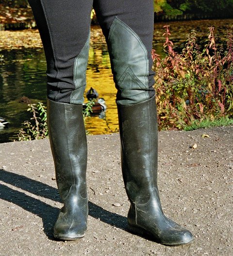 like her boots ? 2609-like-her-boots--.jpg