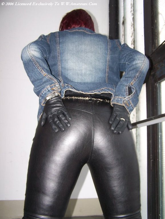 do you like a leather arse ? 2642-do-you-like-a-leather-arse--.jpg