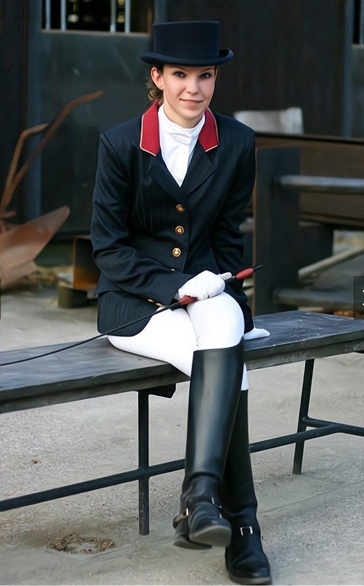 All Things Tight And Beautiful  29807-all-things-tight-and-beautiful-.jpg