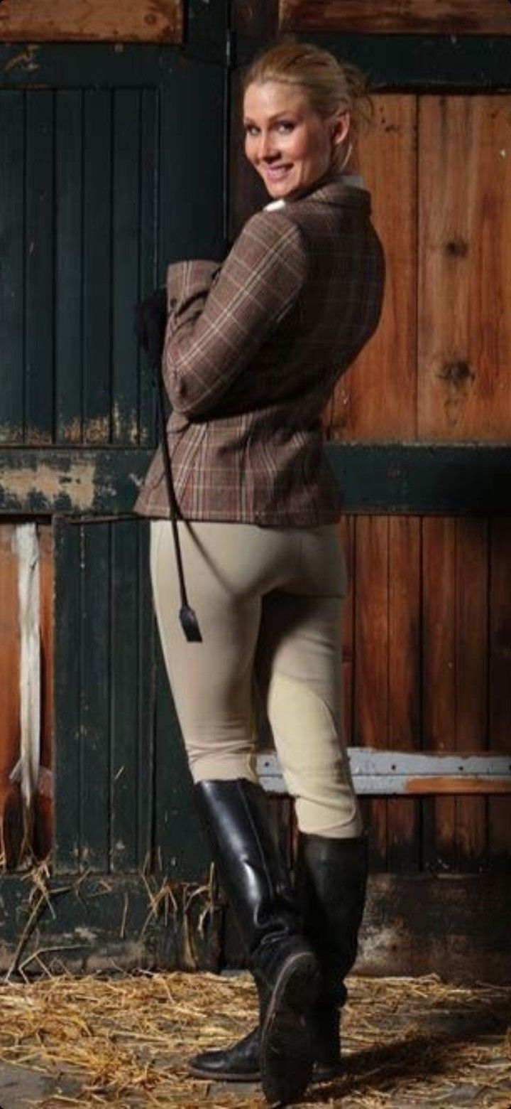 All Things Tight And Beautiful  30962-all-things-tight-and-beautiful-.jpg