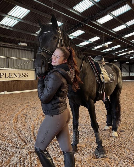 Friday Fillies 31010-friday-fillies.jpg