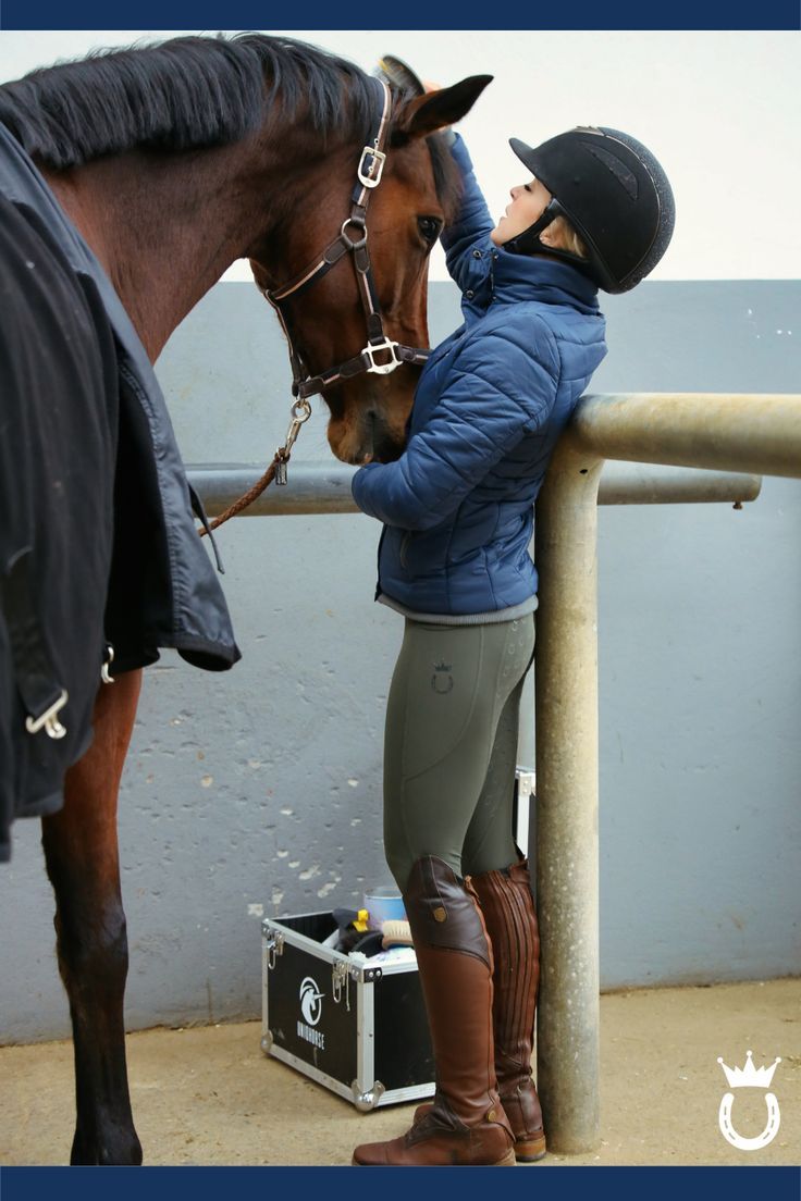 Friday Fillies 31014-friday-fillies.jpg