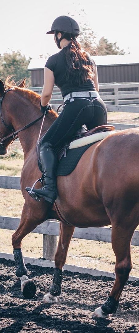 Friday Fillies 31239-friday-fillies.jpg
