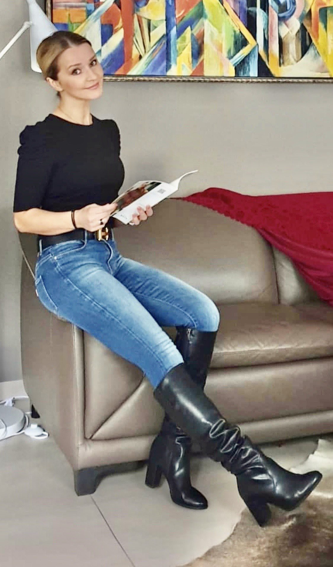 Jean Jeanie 31580-jean-jeanie.jpg