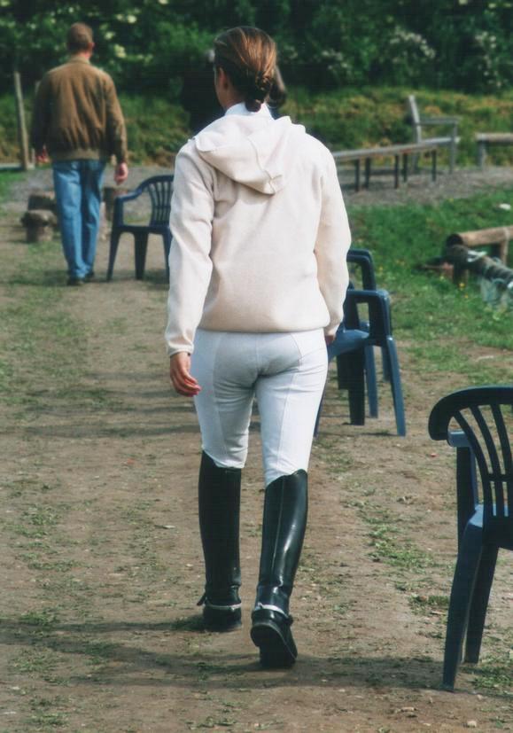 nice arse and boots 3289-nice-arse-and-boots.jpg