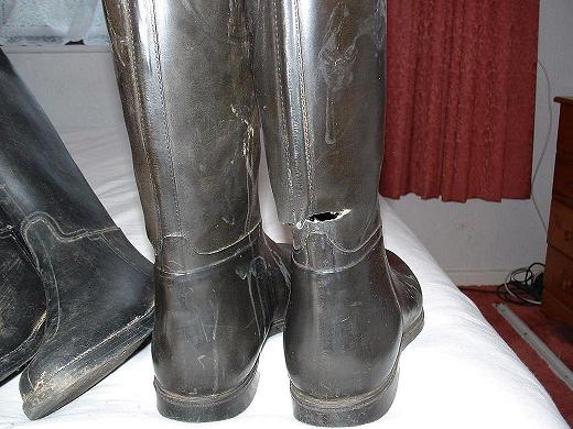 Re: RUBBER RIDING BOOT FUN 3958-re--rubber-riding-boot-fun.jpg