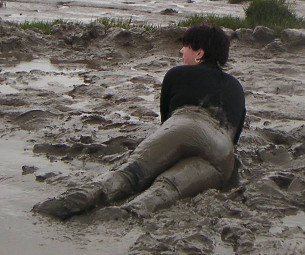 crawls in the mud 5697-crawls-in-the-mud.jpg