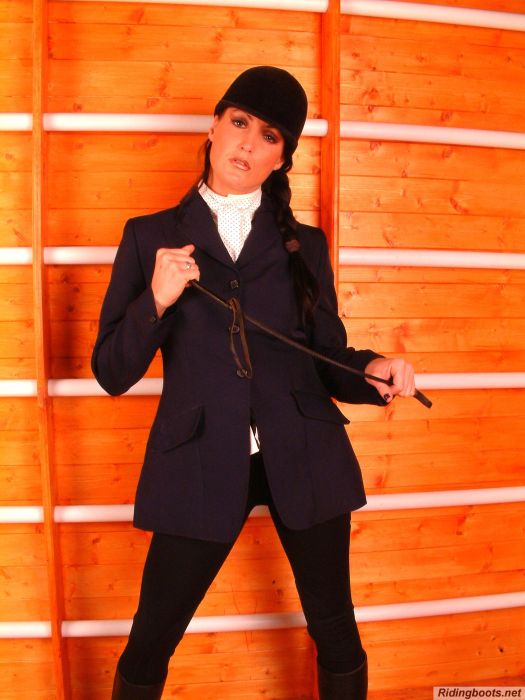 Thumbnail for images of Lady Jane on Ridingboots.net